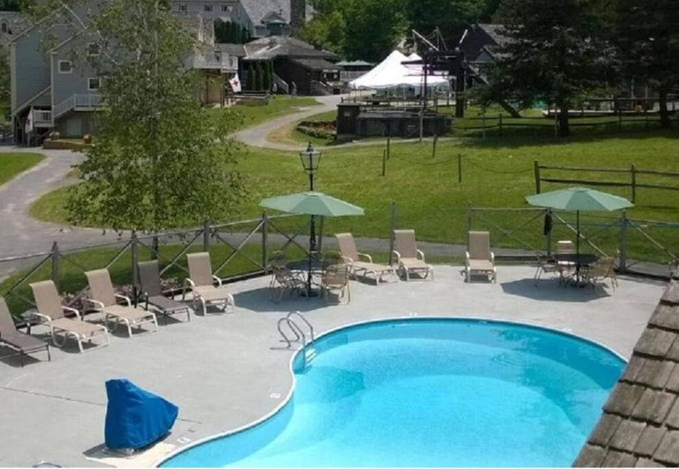 Ski On Off 1Br Suite 1St Flr Sleeps 4 Jiminy Peak Hancock Buitenkant foto